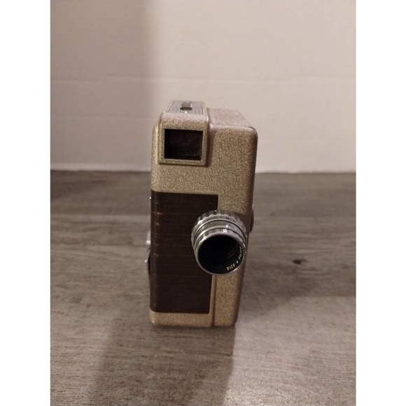 Vintage Revere Eight Model 80 Movie Film Camera In Working Condition